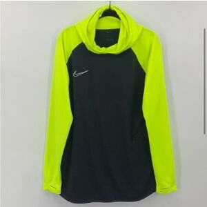 Size Medium Nike sweatshirt